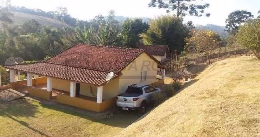 Chácara com 3 dormitórios à venda, 24000 m² por R$ 690.000,00 - Pedra Bela - Pedra Bela/SP