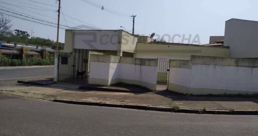 Casa com 3 dormitórios à venda, 120 m² por R$ 365.000 - Jardim Três Marias - Salto/SP