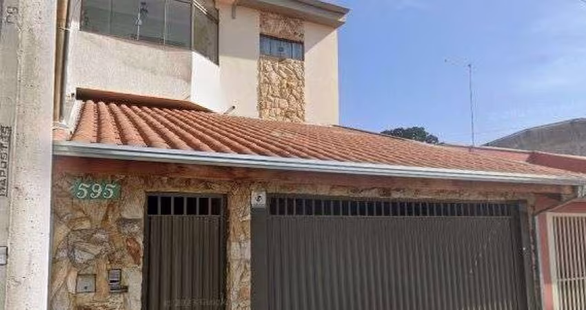 Casa com 3 dormitórios à venda, 200 m² por R$ 850.000,00 - Residencial Fabbri - Salto/SP