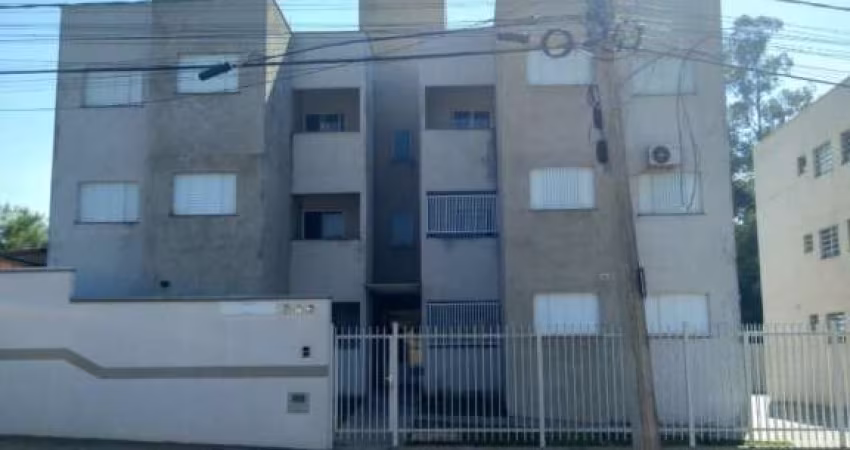 Apartamento com 2 dormitórios à venda, 55 m² por R$ 220.000,00 - Edifício Madre Paulina - Salto/SP