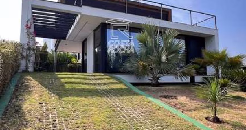 Casa com 4 dormitórios à venda, 320 m² por R$ 2.950.000,00 - Condomínio Villas do Golfe - Itu/SP