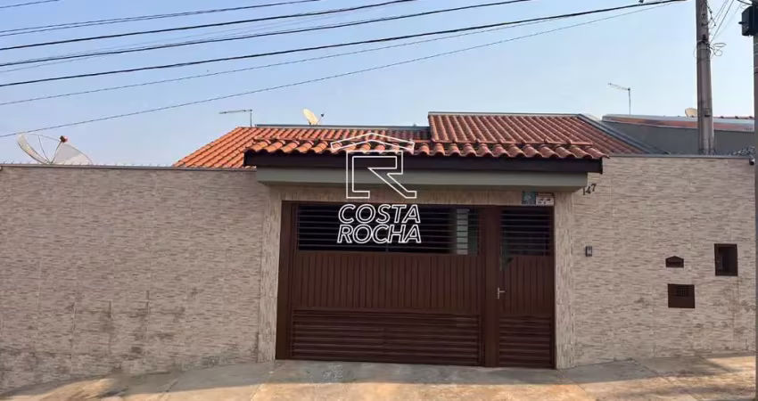 Casa com 3 dormitórios à venda, 192 m² por R$ 800.000,00 - Jardim Celani - Salto/SP