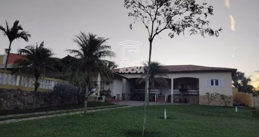 Casa com 3 dormitórios à venda, 307 m² por R$ 1.150.000,00 - Condomínio Haras São Luiz - Salto/SP