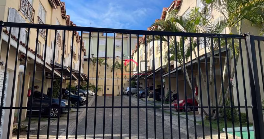 Casa em Condomínio Fechado ? 2 Dorms, 2 Vagas ? Piscina e Churrasqueira