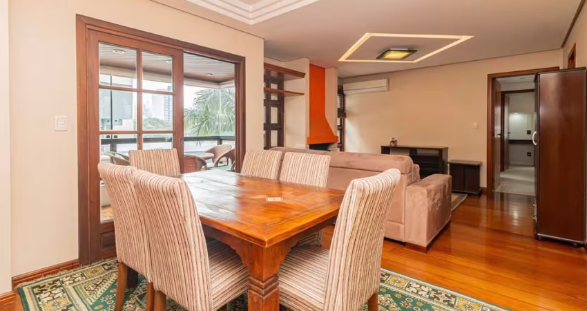 Apartamento à venda no bairro Petrópolis em Porto Alegre/RS