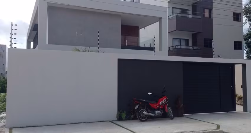 CASA DUPLEX DE ALTO PADRÃO À VENDA COM 384M², 4 SUÍTES E PISCINA NO PORTAL DO SOL - JOÃO PESSOA