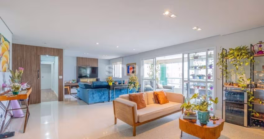 Casa para venda por R$ 3.000.000,00 em Alphaville, Santana de Parnaíba-SP