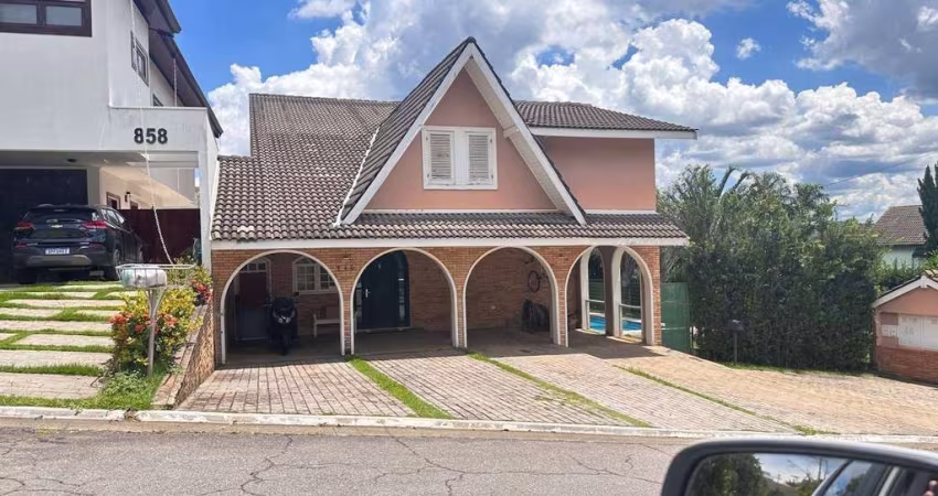 Casa à venda por R$ 2.600.000,00 em  Alphaville, Santana de Parnaíba, SP