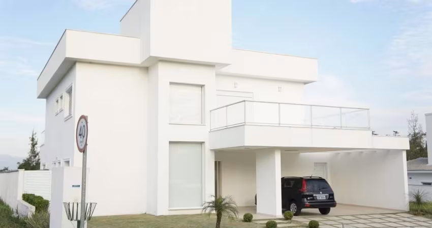 Casa com 4 dormitórios à venda, 354 m² por R$4.000.000 ou R$25.000,00 - Santana de Parnaíba/SP