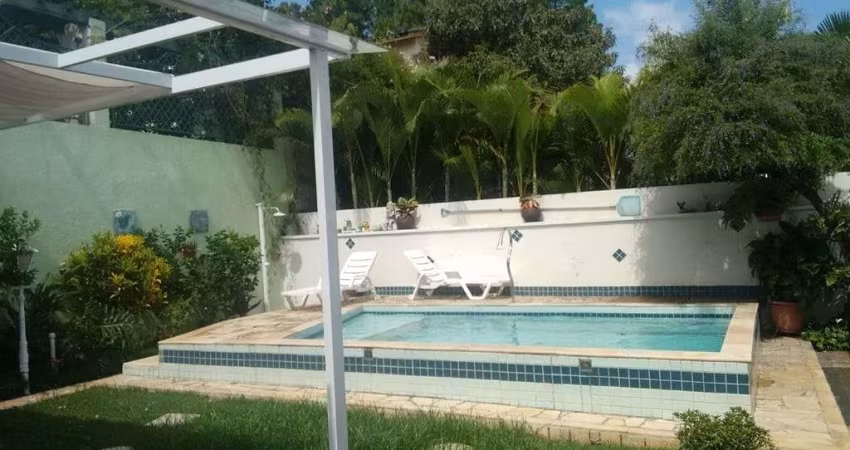 Casa à venda por R$ 5.300.000,00 em Alphaville, Barueri-SP