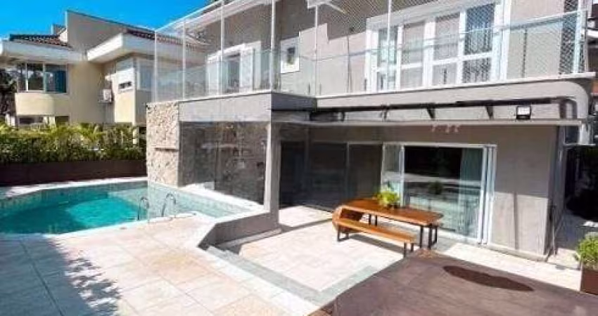 Casa á venda e locação por R$ 4.200.000,00  e R$ 30.000,00 em Alphaville ,  Santana de Parnaíba - S