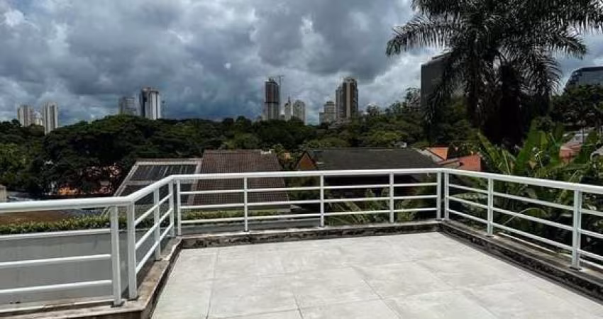 Casa a venda por R$ 4.790.000,00 em Alphaville, Barueri-SP
