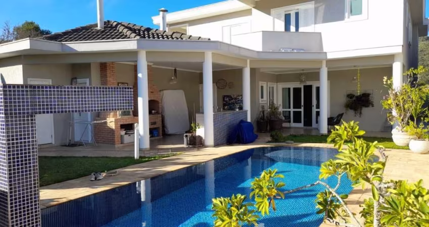 Casa à venda por R$ 4.500.000,00 em Alphaville, Santana de Parnaíba-SP