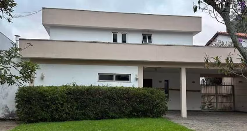 Casa para venda por R$ 4.240.000,00 em Alphaville- SP
