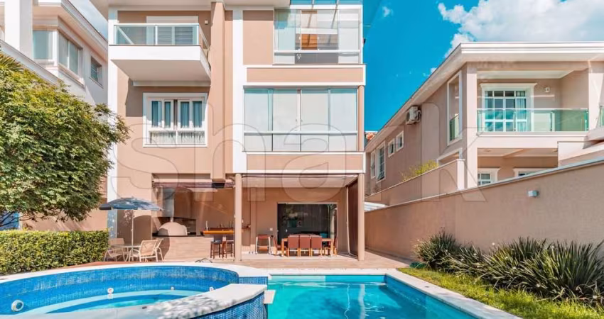 Casa para venda por R$ 5.100.000,00 em Alphaville, Santana de Parnaíba-SP