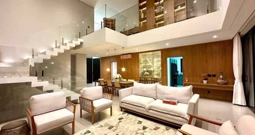 Casa Mobiliada para venda e locação em Alphaville, Santana de Parnaíba-SP