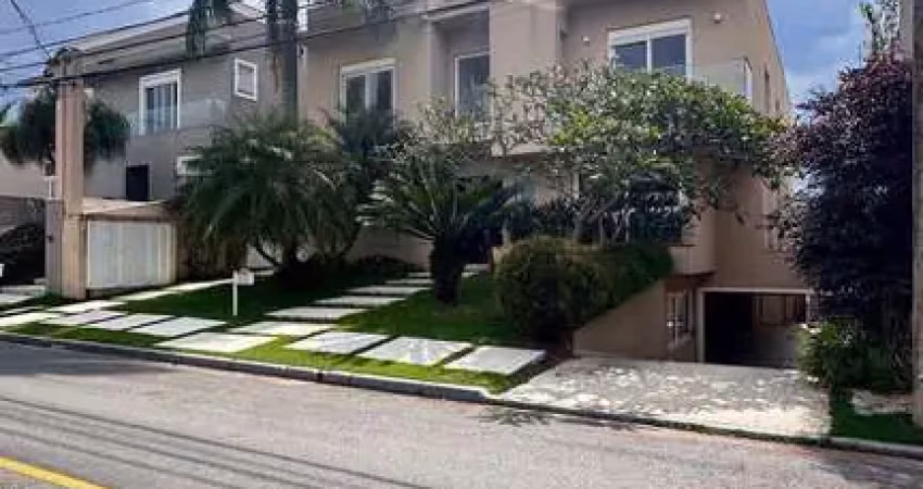 Casa à venda por R$ 10.800.000,00 em  Alphaville, Barueri, SP