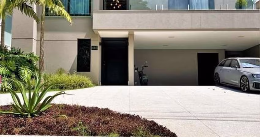 Casa à venda  por R$ 7.000.000,00  em Alphaville Barueri - SP