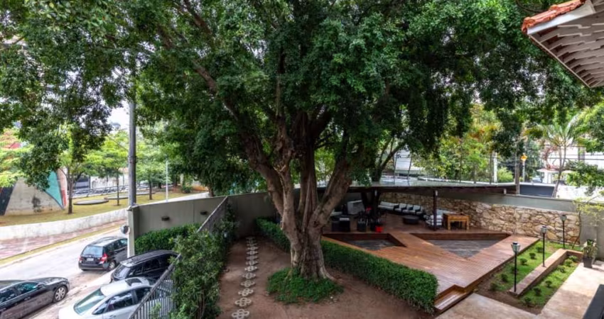 Casa à venda por R$ 10.000.000,00 ou locação por R$ 50.000,00/mês na Vila Nova Conceição, São Paulo