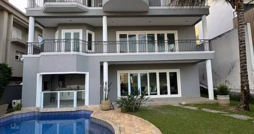 Casa para venda por R$ 6.600.000,00 em Alphaville,  Santana de Parnaíba-SP