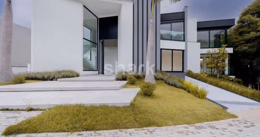 Casa à venda por R$ 8.500.000,00 em Tamboré, Santana de Parnaíba-SP