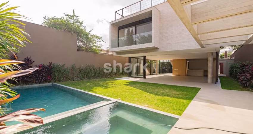Casa para venda por R$ 9.300.000,00 em Alto de Pinheiros, São Paulo-SP
