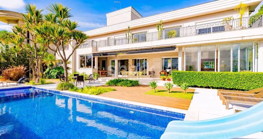 Casa para venda por R$ 12.000.000,00 em Alphaville,  Barueri-SP
