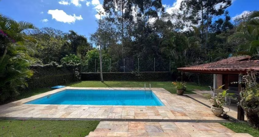 Casa para venda por R$ 6.900.000,00 em Alphaville, Barueri-SP