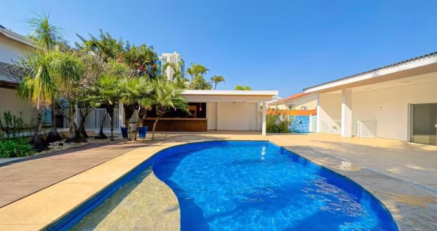 Casa à venda por R$ 8.500.000,00 em Alphaville , Barueri - SP