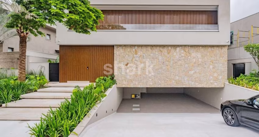 Casa para venda por  R$ 18.900.000,00 em Alphaville,  Barueri-SP