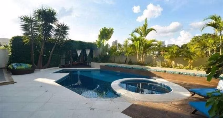 Casa para venda e locação por R$ 7.500.000,00 ou R$ 50.000,00 em Alphaville, Barueri - SP