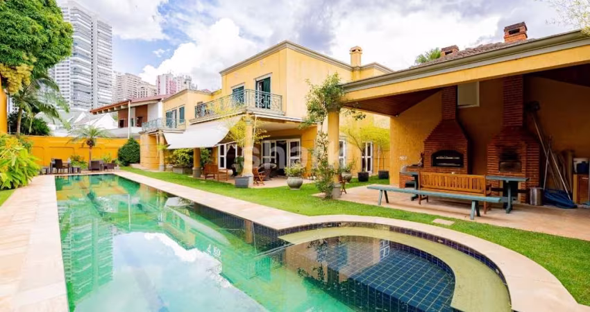 Casa para venda e locação por R$ 11.000.000,00 ou R$ 50.000,00/mês em Alphaville, Barueri-SP