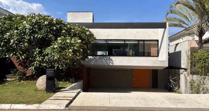 Casa à venda por R$ 7.000.000,00 em Alphaville, Barueri - SP