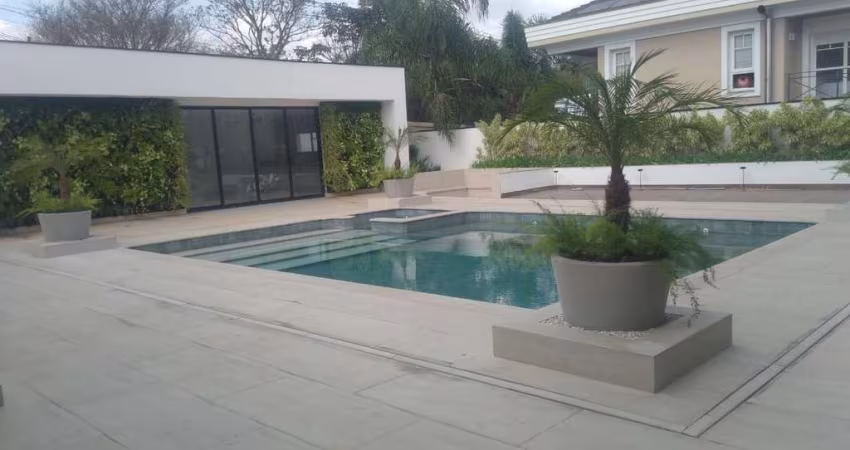 Casa à venda por R$13.000.000,00 em Alphaville - Barueri