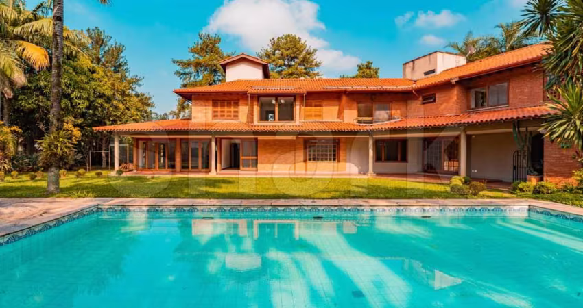 Casa para venda por R$ 6.850.000,00 em Alphaville, Barueri-SP.