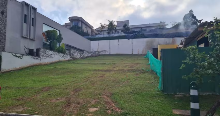 Terreno à venda por R$ 2.500.000,00 em Alphaville, Santana de Parnaíba-SP