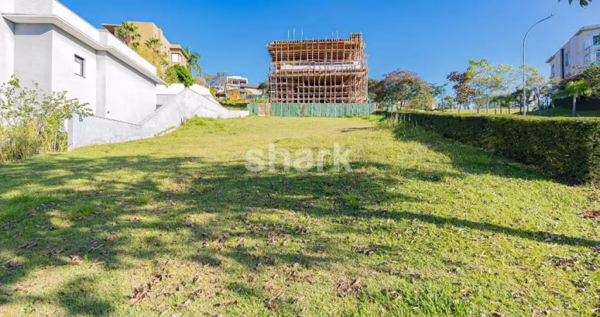 Terreno para venda por R$ 2.500.000,00 em Alphaville, Santana de Parnaíba-SP