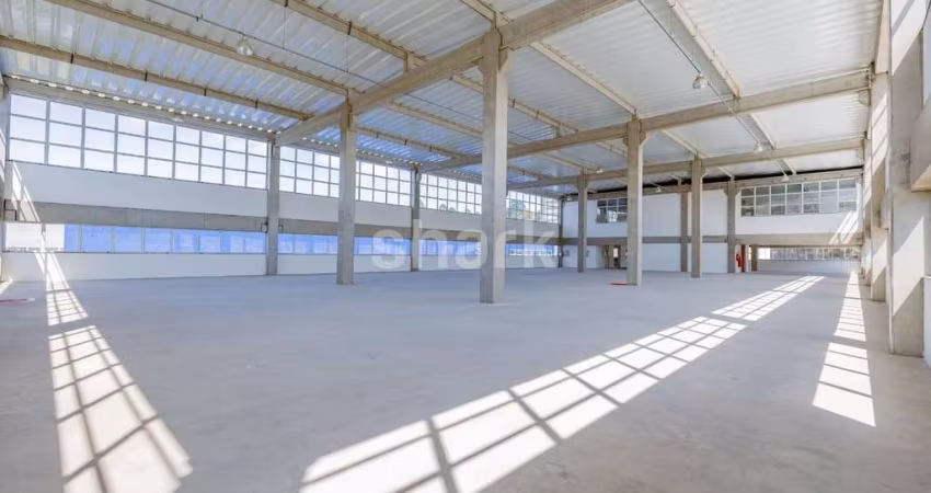 Predio Comercial no Polo Empresarial para locação R$ 120.00.000,00 em Alphaville,  Santana de Parna
