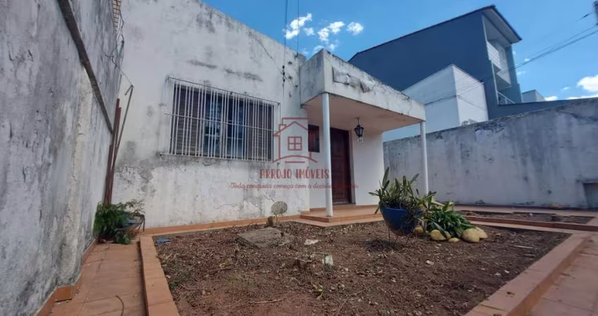 Casa para Venda em São Paulo, Jardim Maria Estela, 2 dormitórios, 2 banheiros, 4 vagas