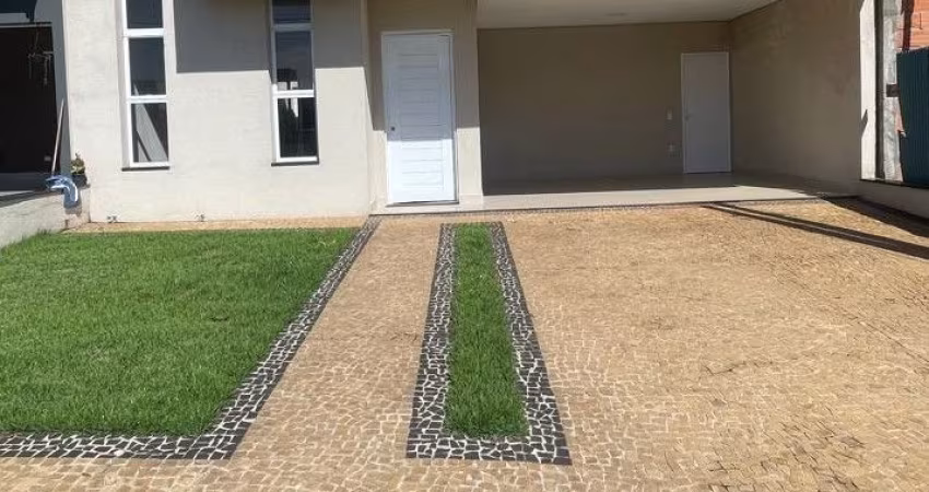 linda casa térrea com 3 suites condominio Real Park em Sumare