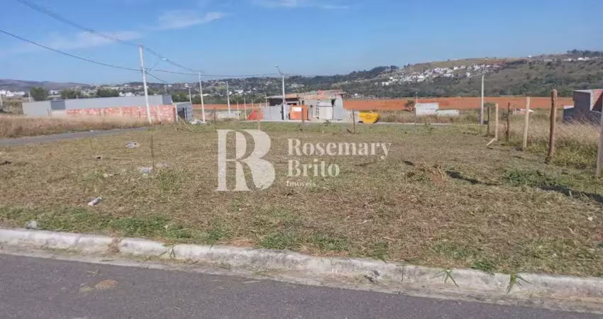 Terreno à venda na Rua Paulo Amador Bueno, s/n, Alto da Mata I, Taubaté