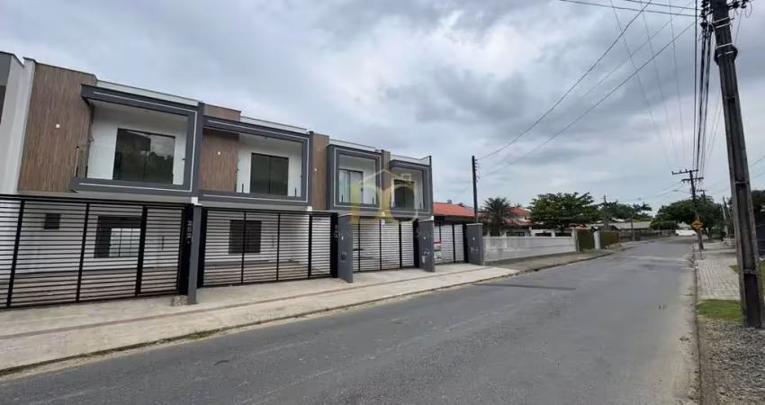 Casa com 3 quartos à venda no Bom Retiro, Joinville 
