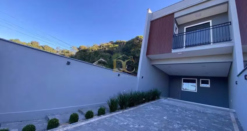 Casa com 3 quartos à venda no São Marcos, Joinville 