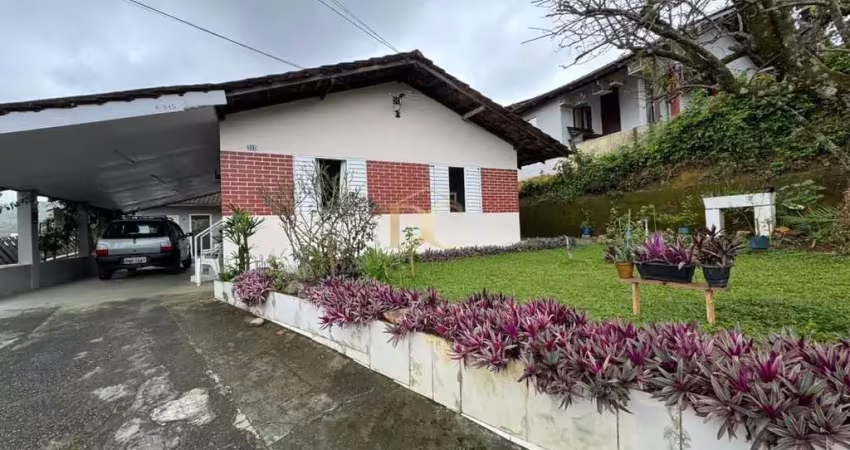 Casa com 6 quartos à venda no Iririú, Joinville 