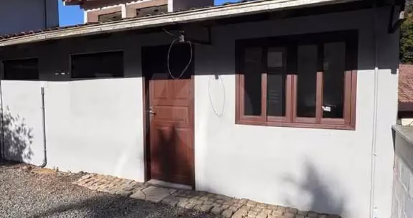 Kitnet para locação em joinville, bom retiro, 1 dormitório, 1 banheiro
