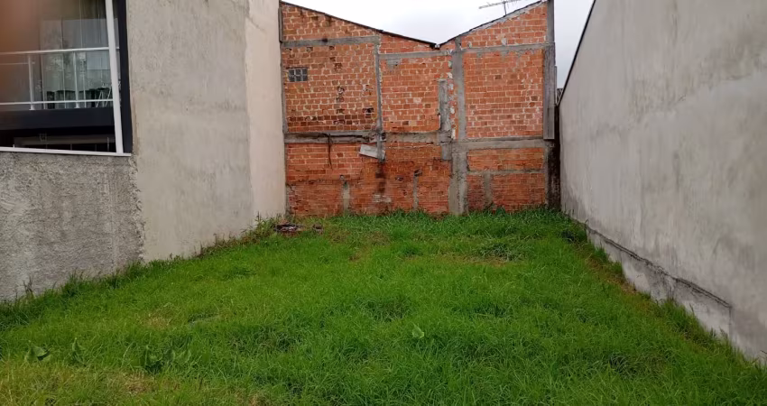 Terreno à venda na Rua Cambé, Alto Tarumã, Pinhais
