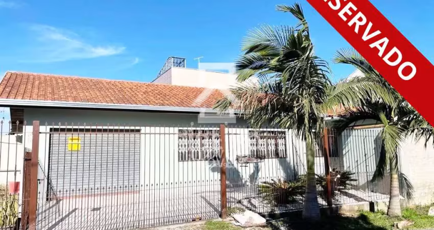 Casa com 3 quartos à venda na Francisco Geremias, 110, Guatupê, São José dos Pinhais