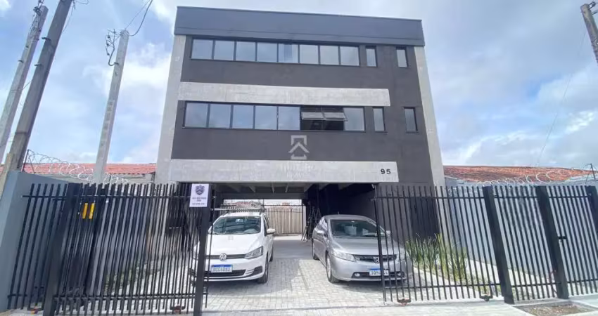Barracão / Galpão / Depósito para alugar na Rua Eduardo Victor Piechnik, 94, Uberaba, Curitiba