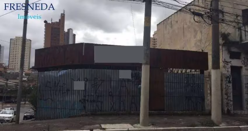 Excelente localização, região repleta de serviços e comércios,  são 350m² de área, 15 vagas,