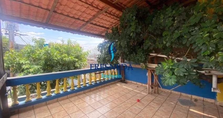 EXCELENTE CASA PARQUE DOS BANCARIOS * 2 VAGAS DE GARAGEM